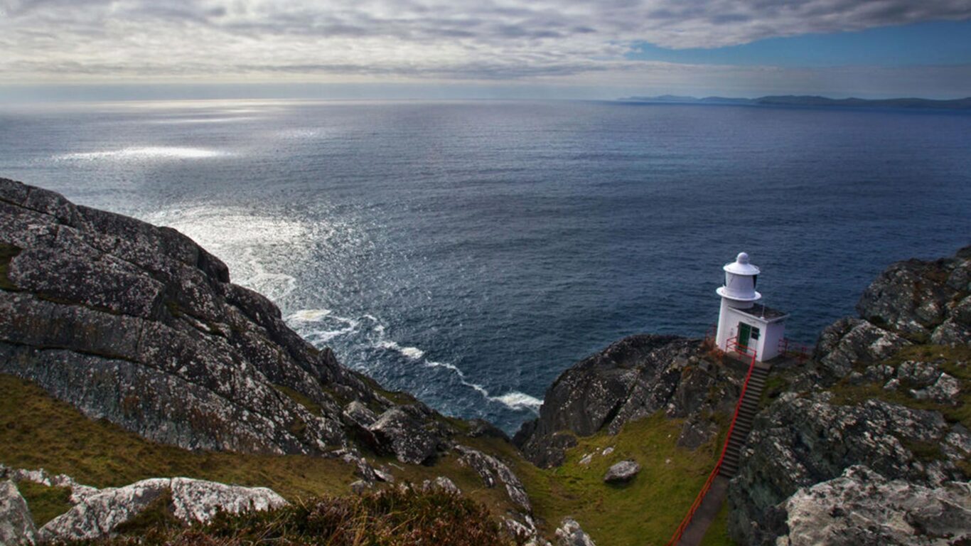 medium-sheeps_head_lighthouse115_july_2013_74